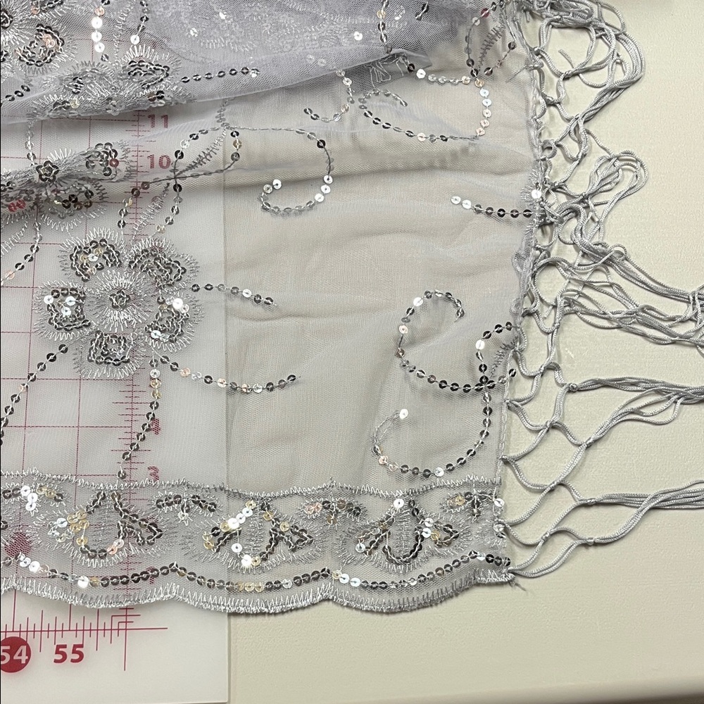 EVENING Silver Grey Floral Sequin Boho Fringe 21x72 Cocktail Prom Holiday Scarf - Picture 12 of 12